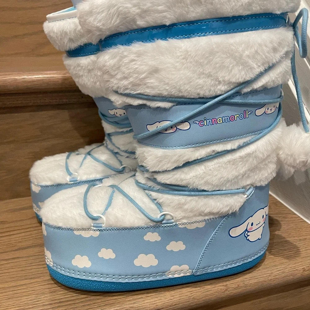 YRU Blizz Cinnamoroll Boots US Women’s Size 6 White Pink Sanrio Dolls Kill Fur - Picture 1 of 14